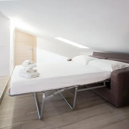 Mansarda In Centro - Relax A Due Passi Dal Maggiore